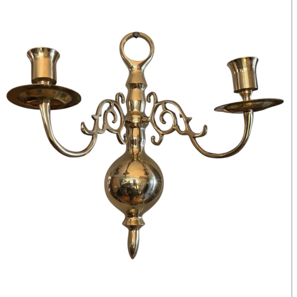 Elegant brass Wall Sconce